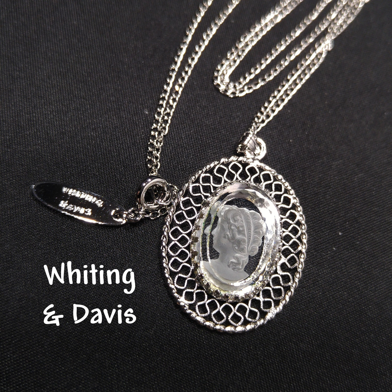 Whiting Davis Crystal Etched Cameo Pendant Necklace Rhodium Plated Book Piece 49$
